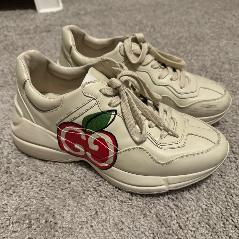 Gucci Womens Rhyton 'GG Apple - Ivory'